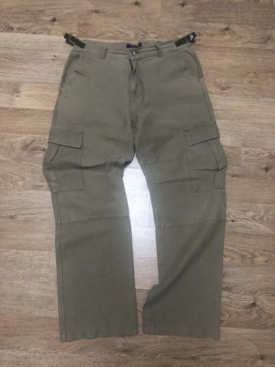 (0) Blindfolded Piles Bootcut Pants