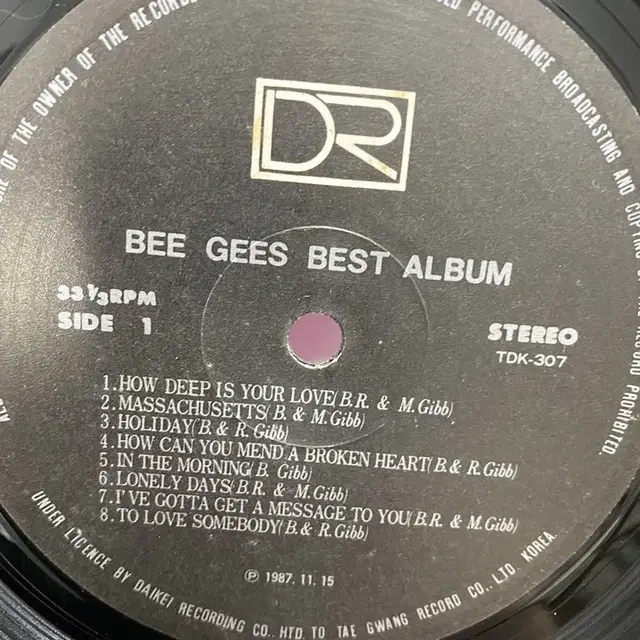 BEE GEES LP / AA3393