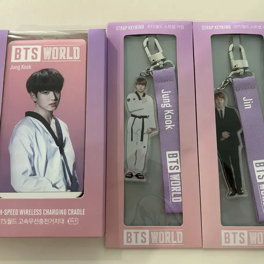 BTSWORLD 비티에스월드 BTS 정국굿즈 일괄판매 (미개봉)