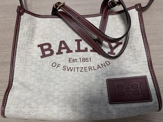 정품 발리 Bally 가방