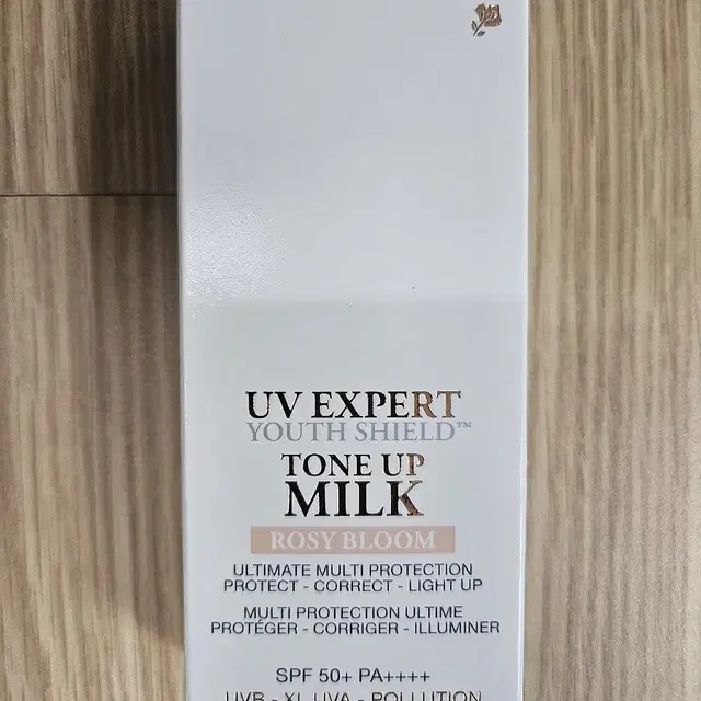 새상품)랑콤 UV 액스퍼트 유스쉴드 톤업 밀크 로지블룸(선크림) 30ml