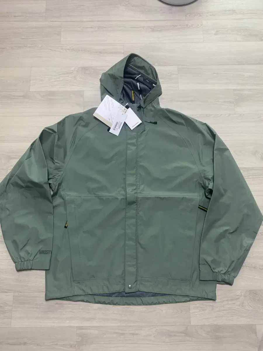 This Is Never Never That Active Tourer Windstopper Jacket Green Sells size L