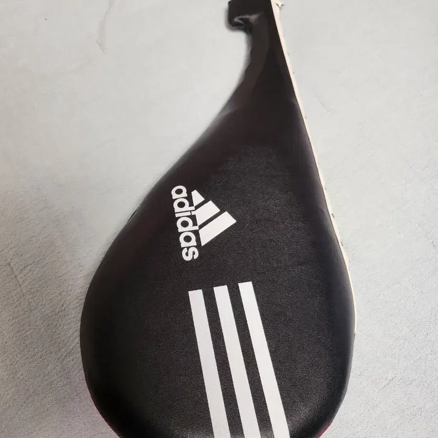 adidas발차기미트(새상품급)