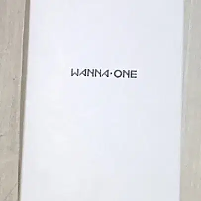 WANNA ONE 워너원 황민현 피규어