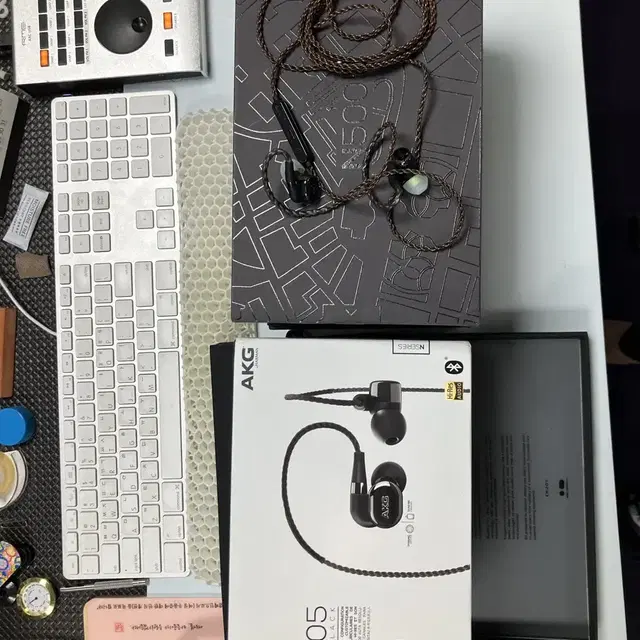 AKG N5005 이어폰