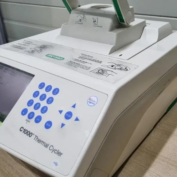 BIO-RAD C1000 Thermal Cycler PCR