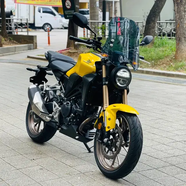 CB300R 24년식 신차급 동급차량 최저가 판매합니다.