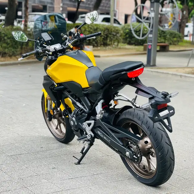 CB300R 24년식 신차급 동급차량 최저가 판매합니다.