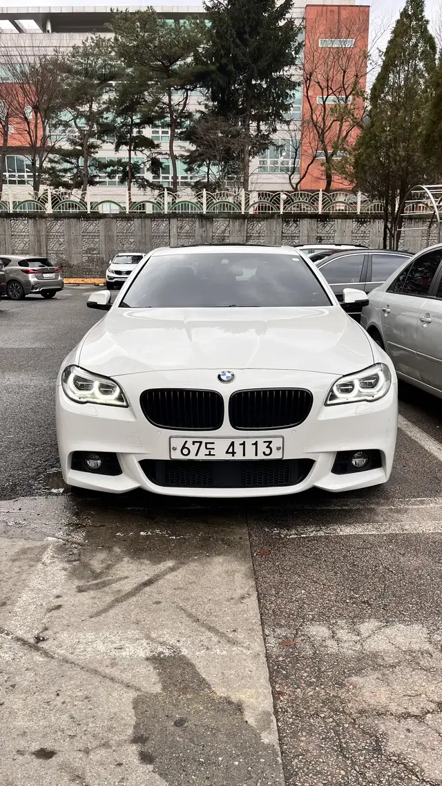 BMW 520D F10 LCI 어뎁티드LED 헤드라이트 중고A급 팝니