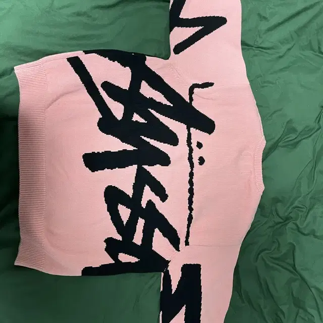 Stussy Stock Sweater Pink 스투시 스탁 스웨터 핑크