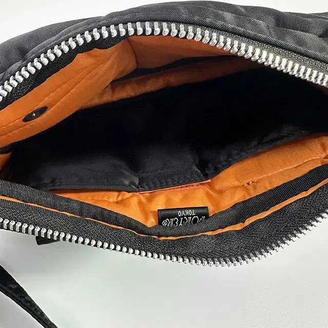 PORTER TANKER SHOULDER BAG 포터 탱커 숄더백