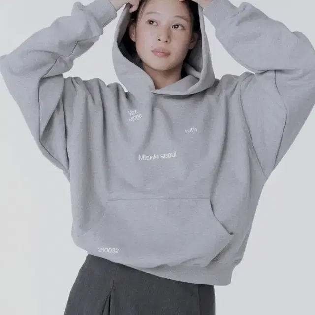 미세키서울 Von voyage sweat hoodie GREY