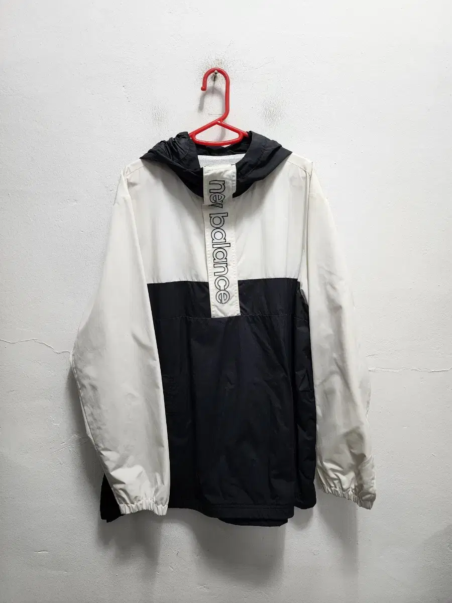 New Balance Oreo Colorblocked Windbreaker