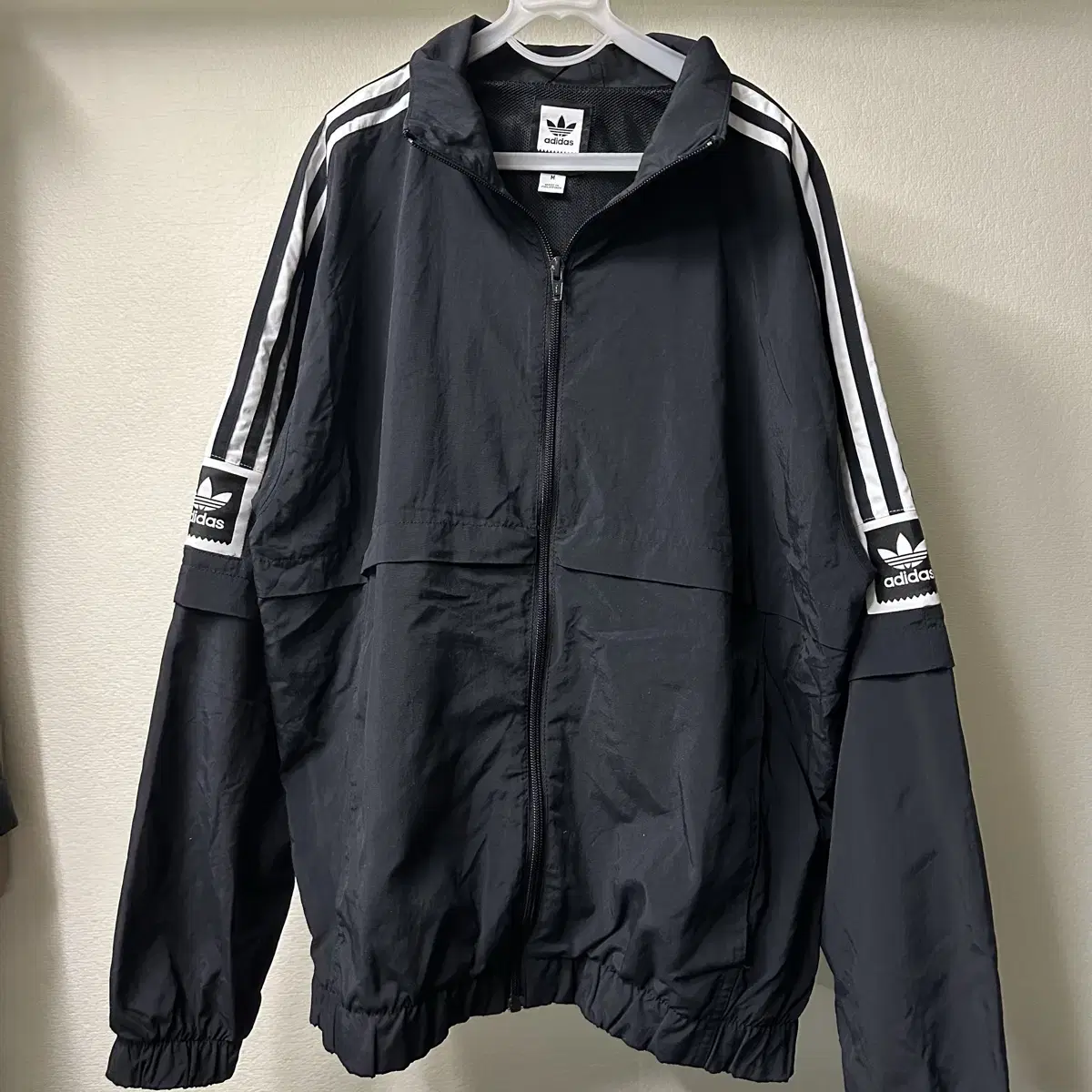 Adidas Samsun Point Black Windbreaker