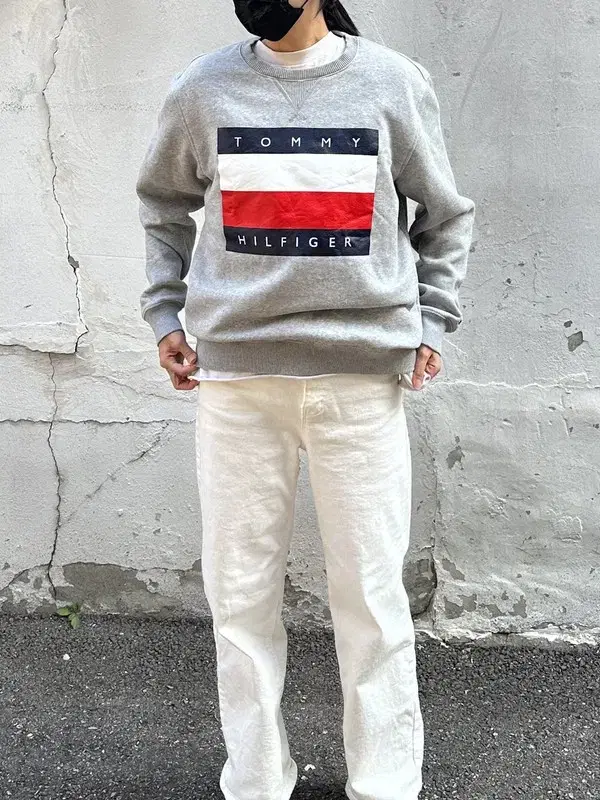 [L] Tommy Hilfiger Tommy Hilfiger Big Logo Sweatshirt