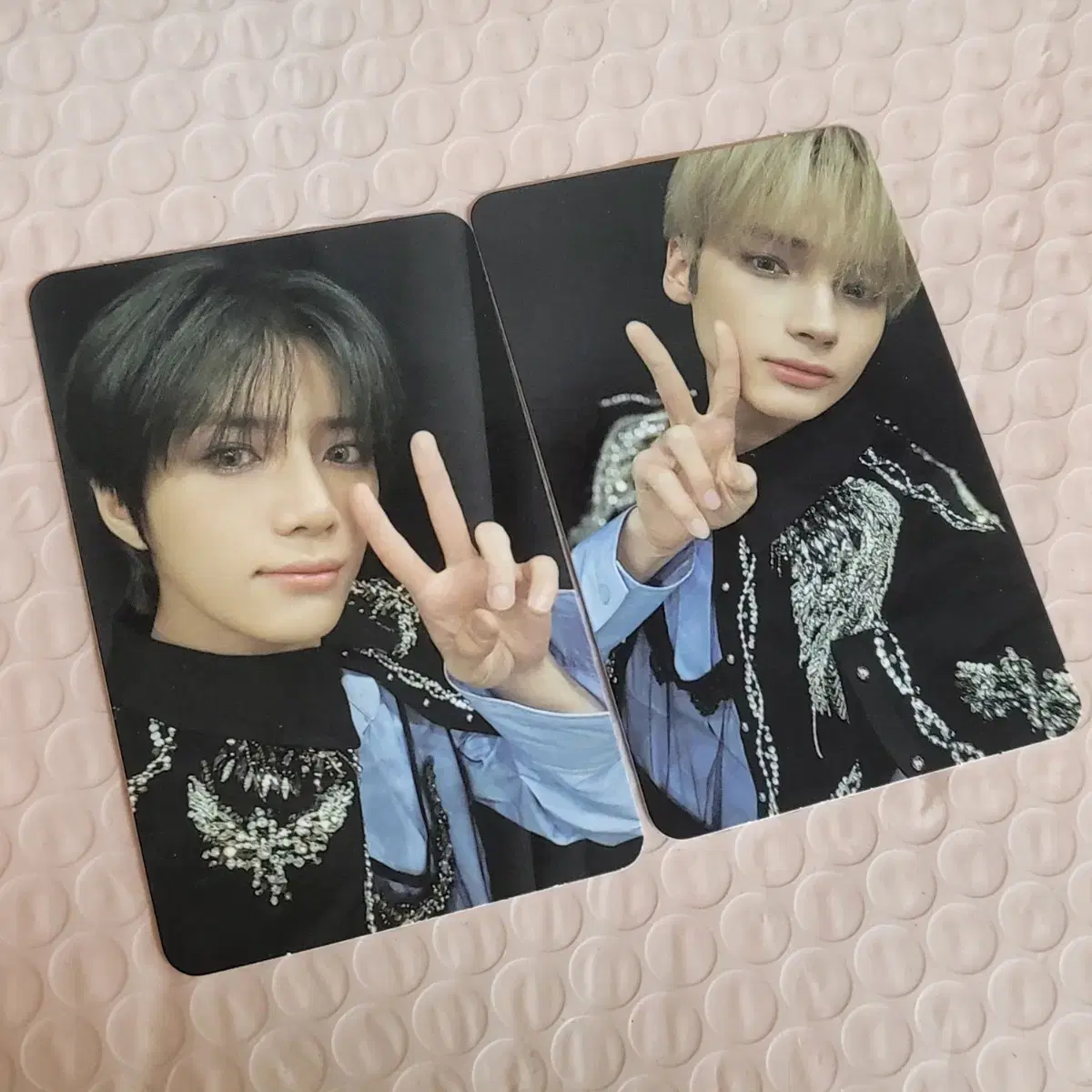 txt beomgyu hueningkai shopee kpopmerch photocards photocard sells