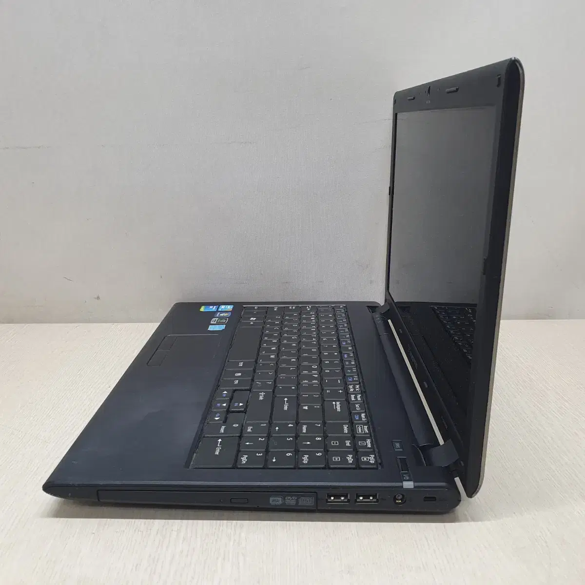 XNOTE A505 i5 8G 게임 사무 학습 웹서핑 동영상 15인치