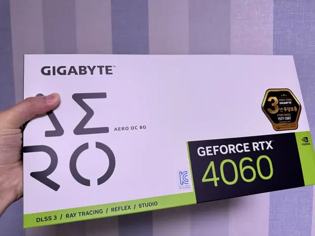 RTX 4060 AERO 에어로 미개봉