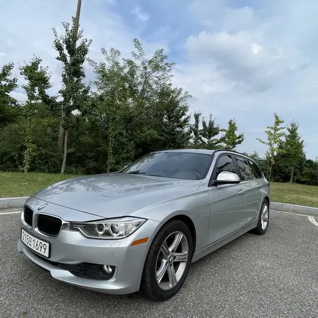 Bmw 320d f31 투어링 13년식 26만 무사고 올정비 800만원