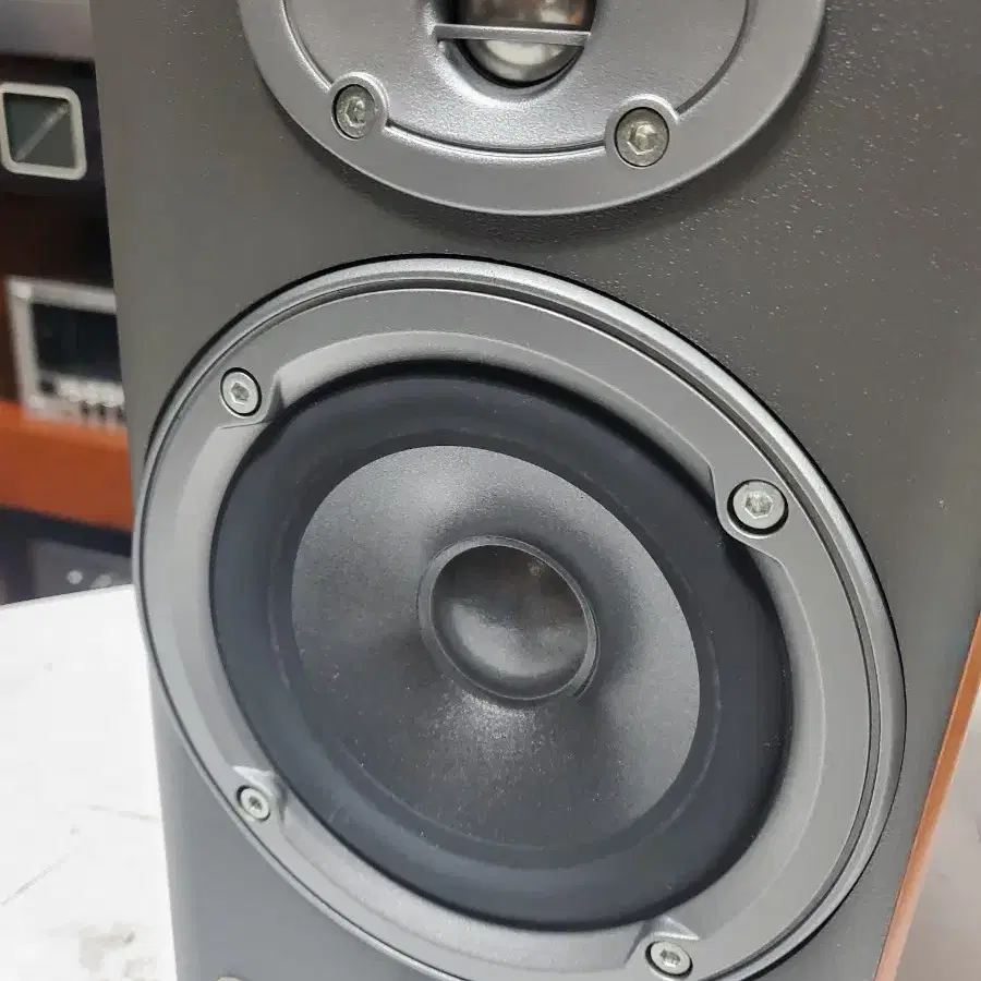 멕시코산 JBL  북쉘프 스피커  E20