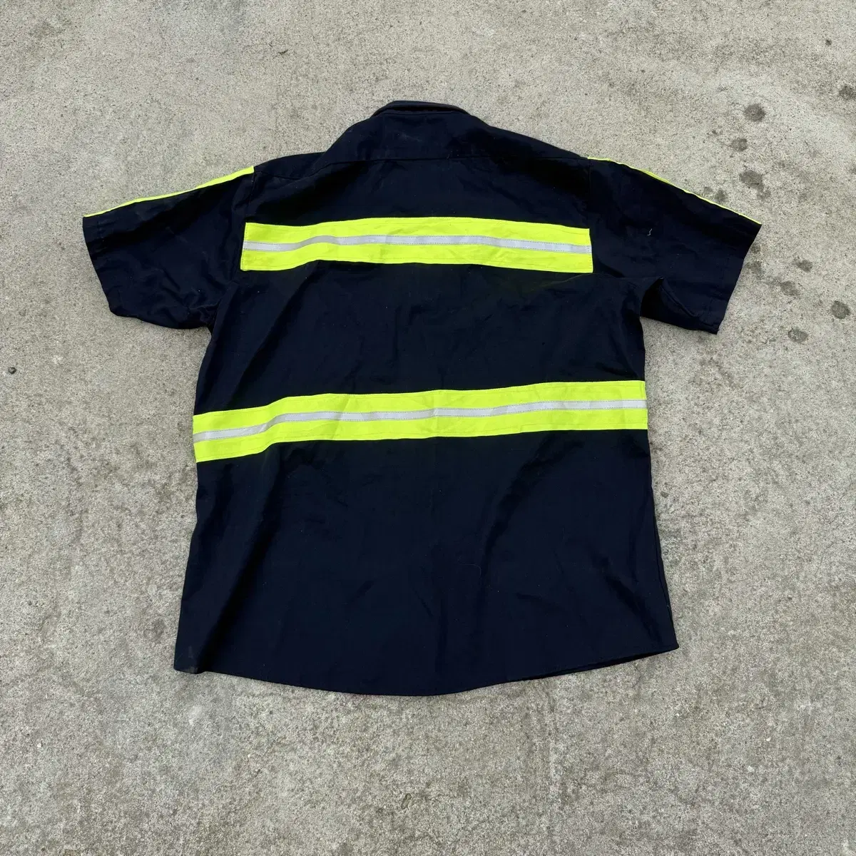 Cintas work shirts xl