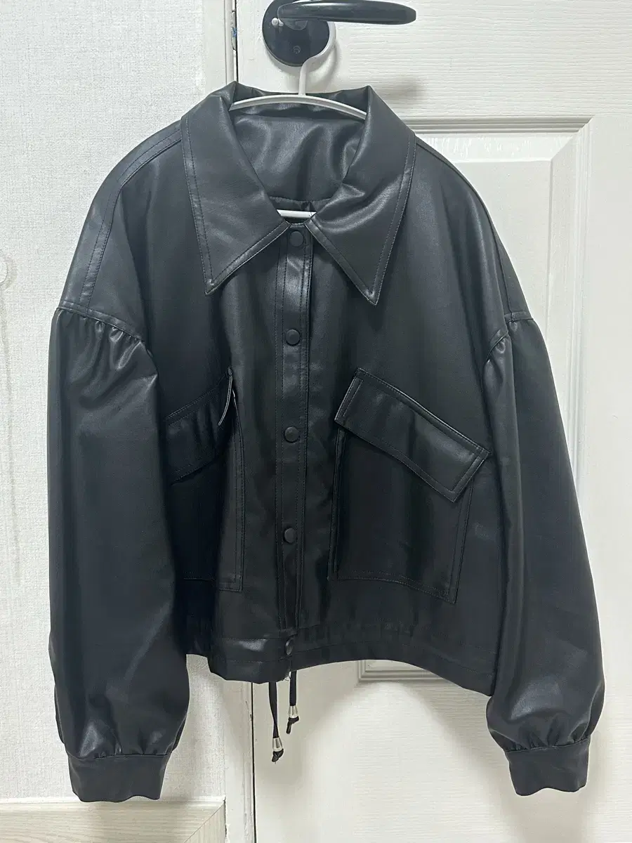 Quick sale) Bonded leather jacket