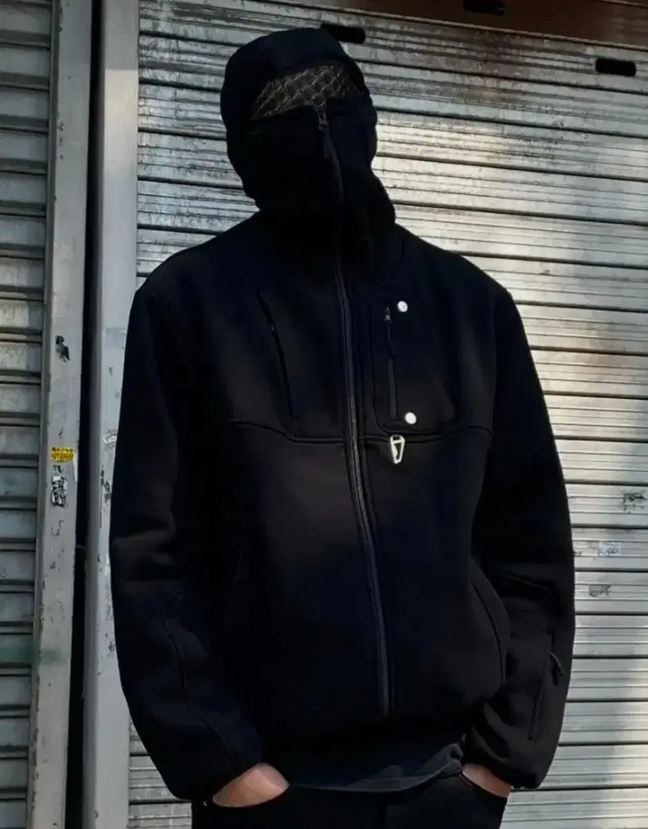 [List Price WTS/2] Under Armour Marshall Baraklava Hoodie Zip-up Black