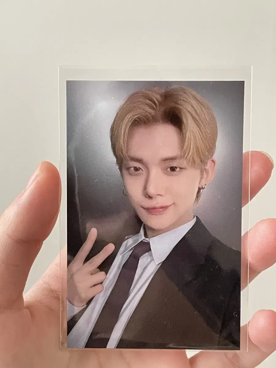 Yeonjun Gum broadcast photocard WTS