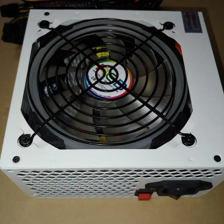 에버레스트600W RGB  파워 서플라이