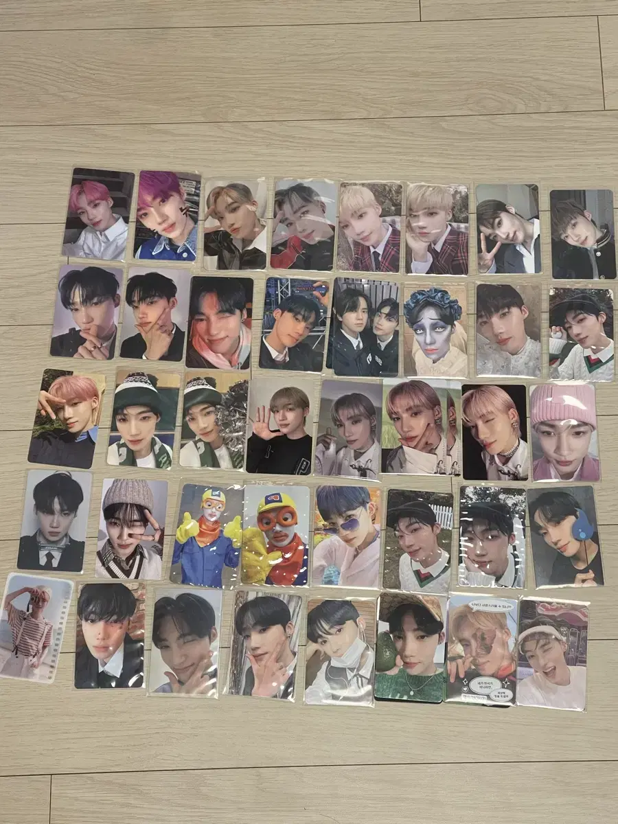 The Boyz new photocard broadcast poka chaninang pengzani photocard holder sells