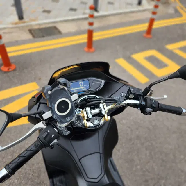 Pcx Abs 21년식 10400KM 알탑세팅,환경검사 완료