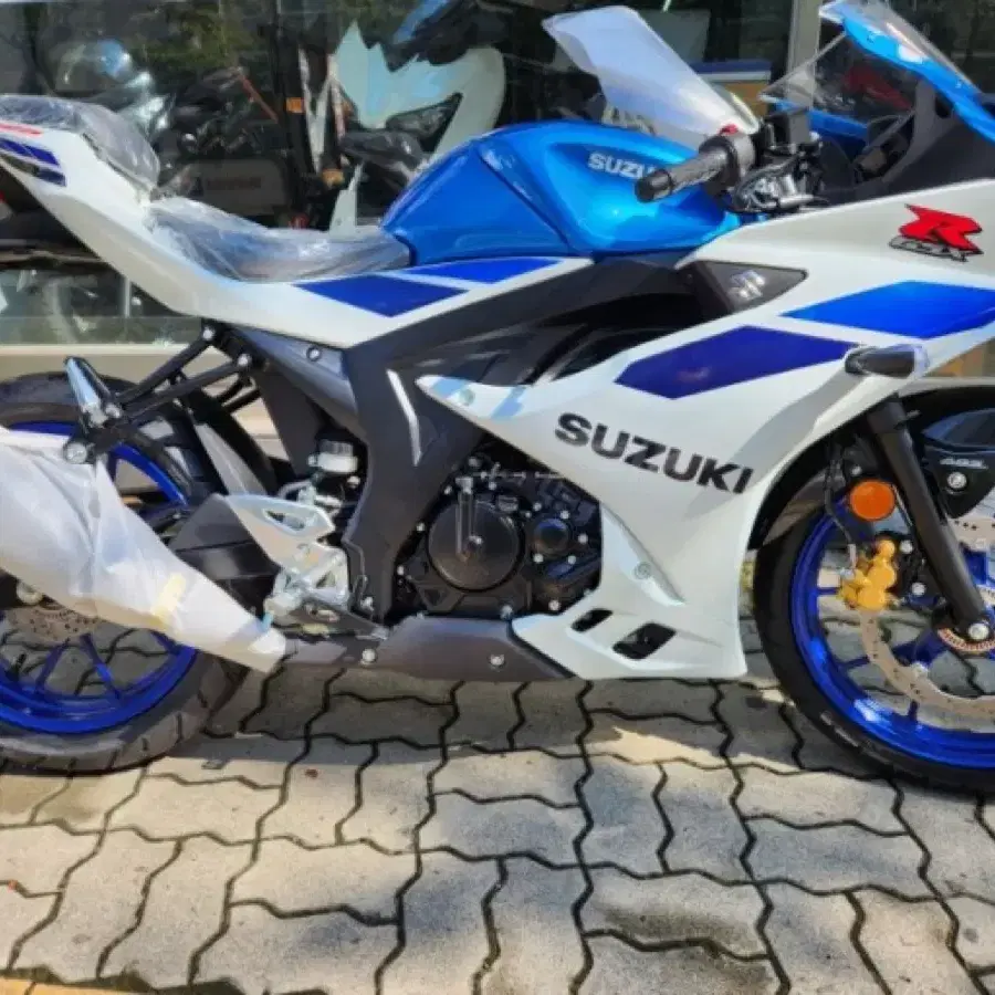 gsx r125 듀크125 대차 구합니다