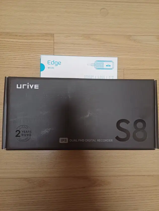 유라이브 S8  32G  10대 (GPS 포함)