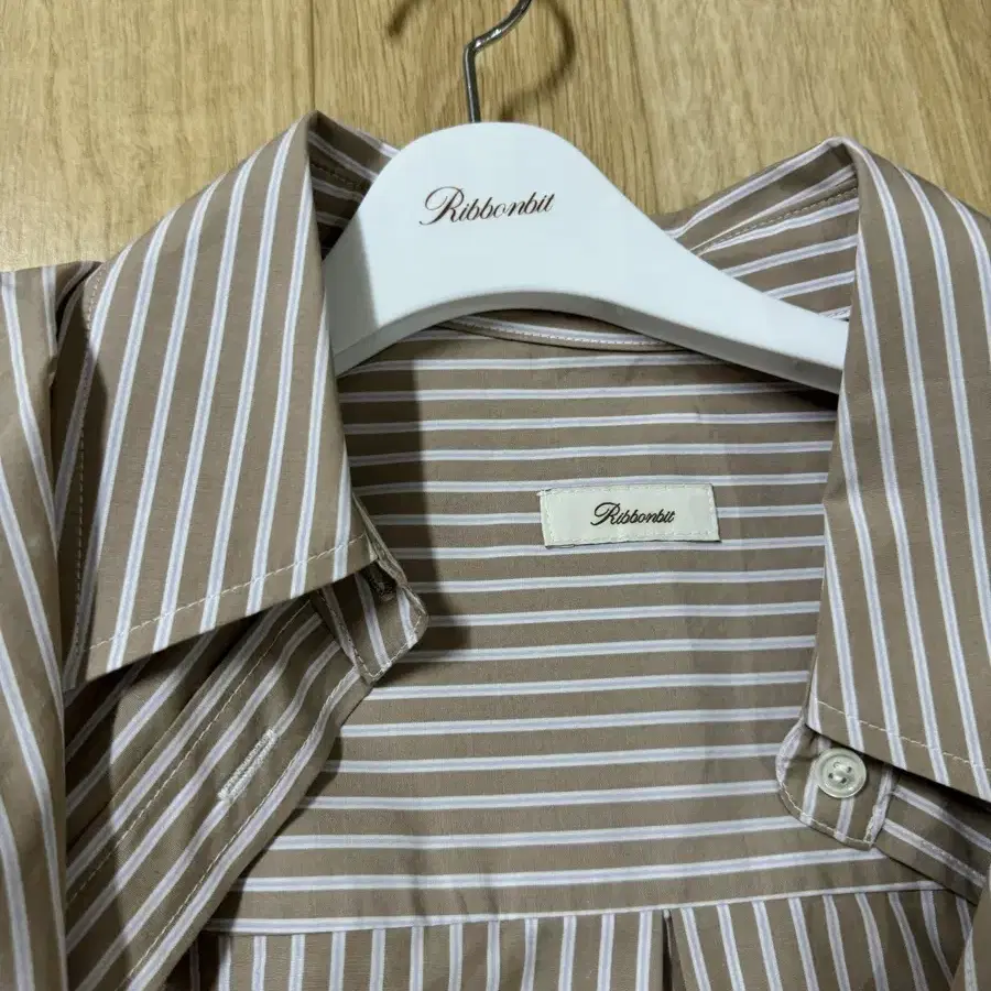 리본빛 ribbonbit dete stripe shirt -brown셔츠