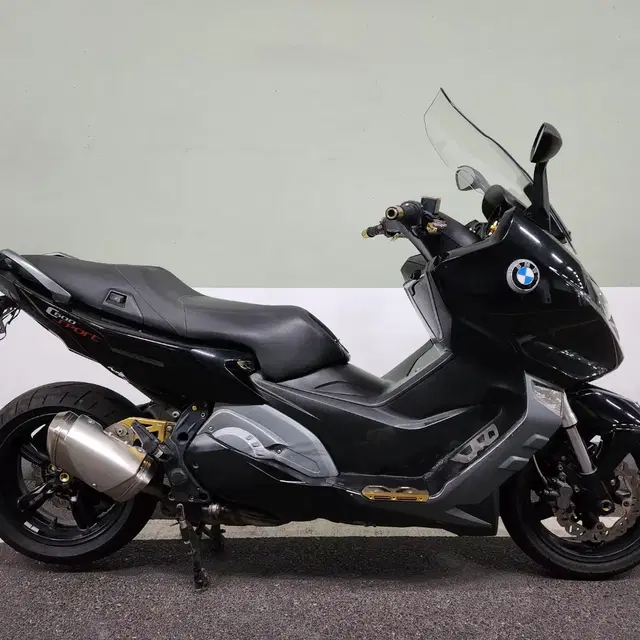 14년식 BMW c600s 판매합니다.