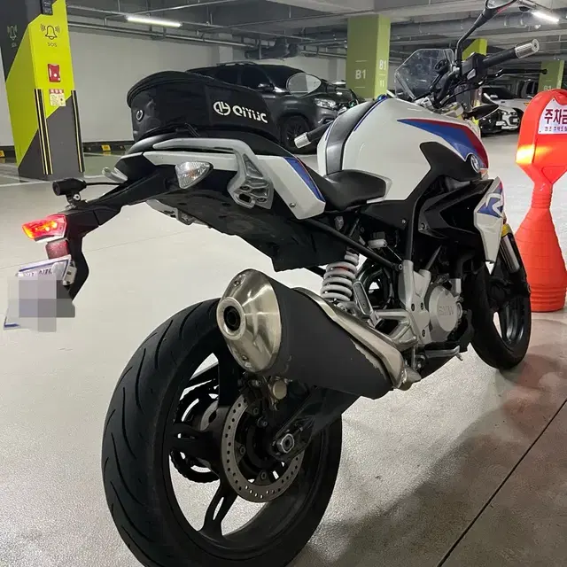 20년식 키로수 9,xxx bmw g310r