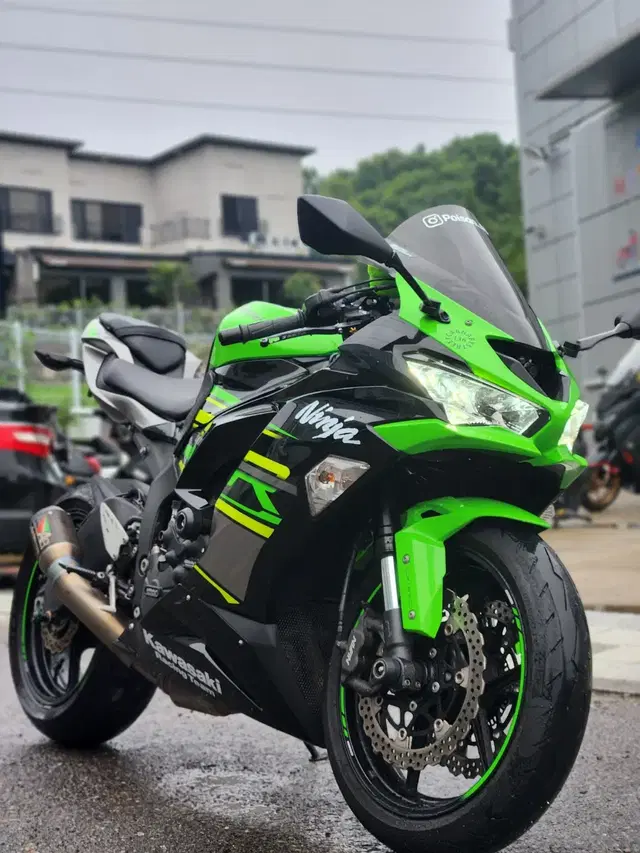 특가)가와사키닌자 zx6r 19년 오스틴하프배기 구변완료 최저가판매합니다