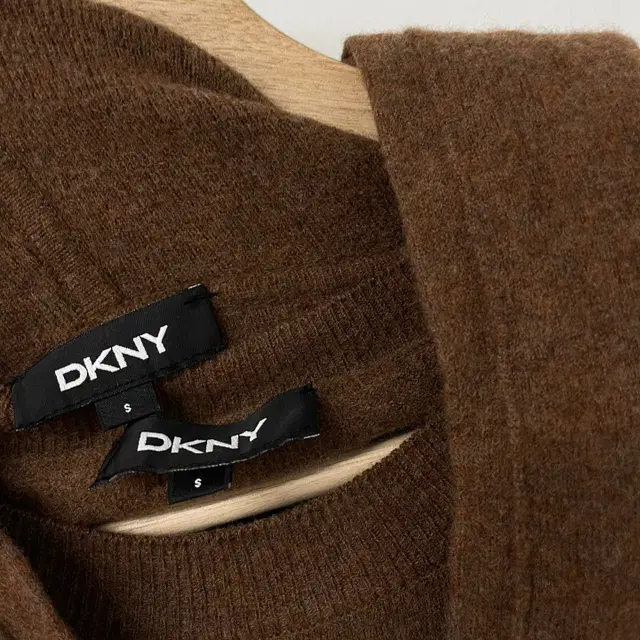 dkny 니트 원피스+후드 투피스 set