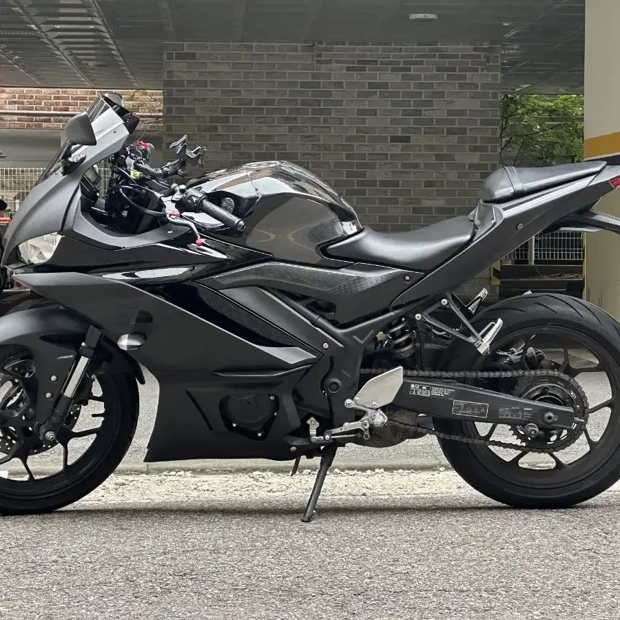 야마하 YZF-R3 20년식 올블랙 판매합니다