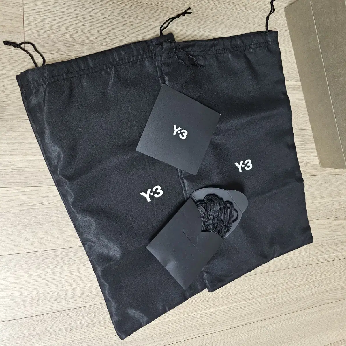 280 새제품) Y-3 GSG9 LOW 와이쓰리 구두 구동화 IE5663