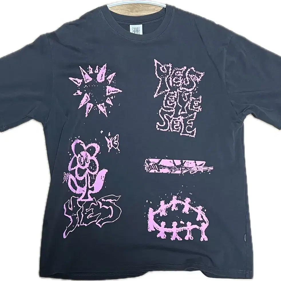 Y.E.S Doodle Tee Gun Metal