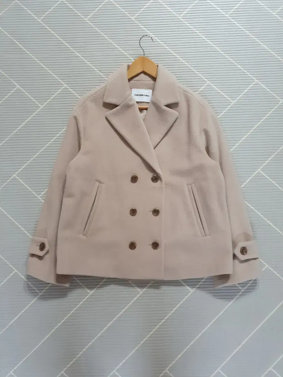 85 CULTURE CALL Loose-fitting short coat.jacket.wool jacket.wool coat