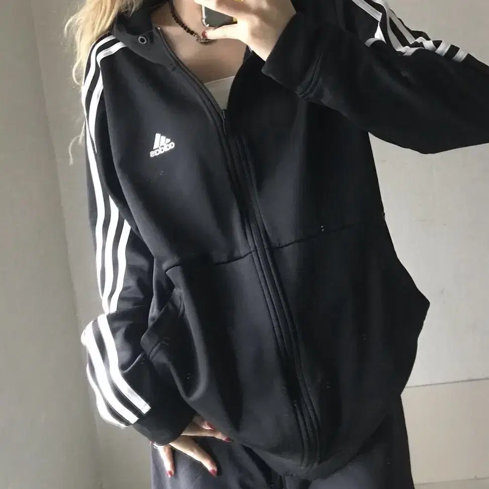 아디다스 져지 (Adidas black 3stripe hood)