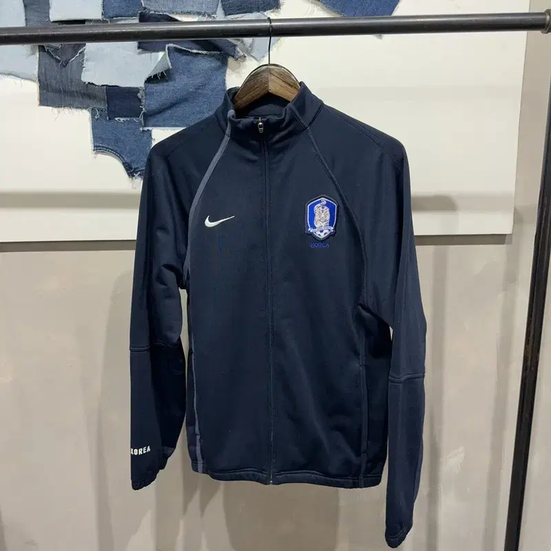 (95) Nike Soccer National Team Jersey Zip-Up Track Top