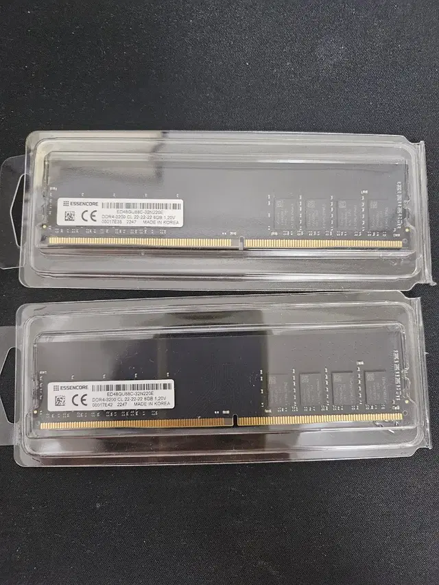 에센코어 램 ddr4 8gb 2개 3200