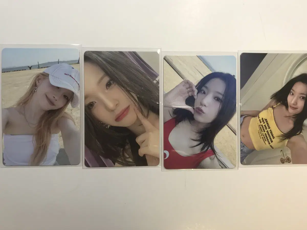 Fromis 9 Supersonic Photocard/Hayoung jiheon saerom