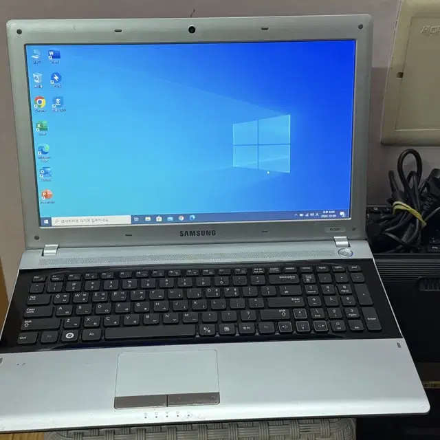 삼성 노트북 i5-8GB ram