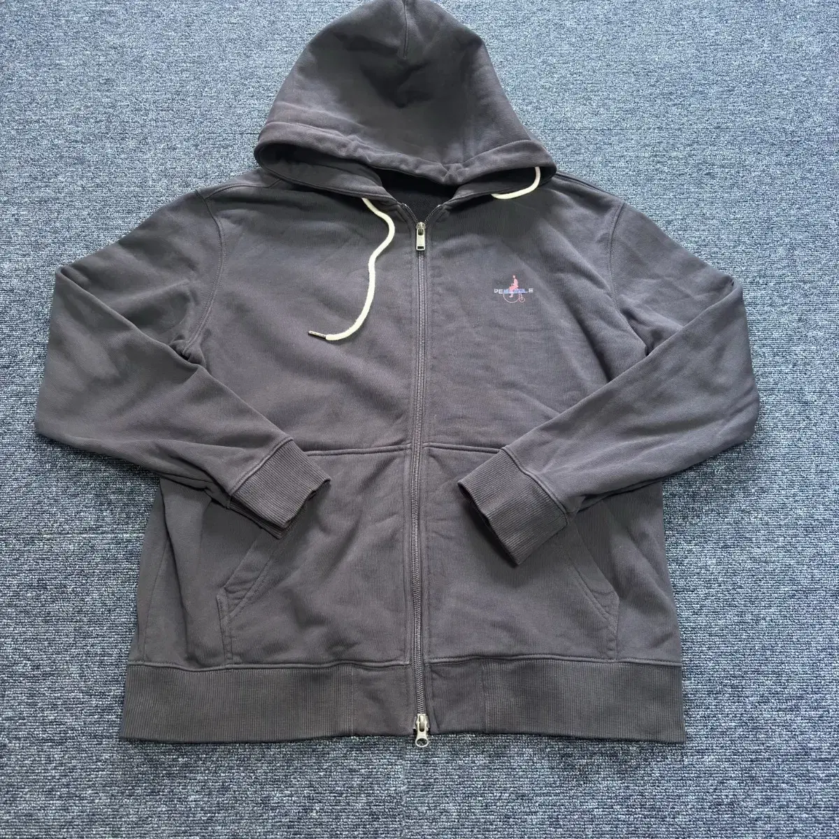 Beanpole hood pickup