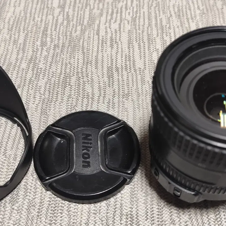 니콘 AF-S 24-85mm 렌즈