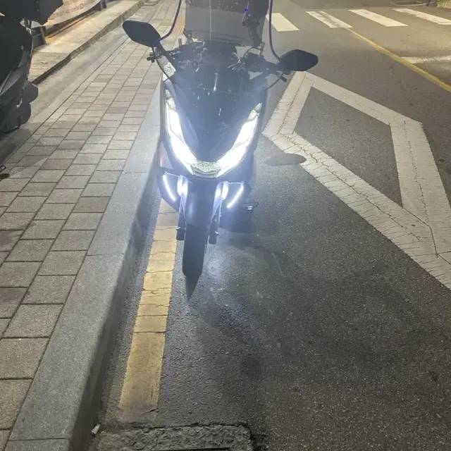 PCX125 22년식 실버